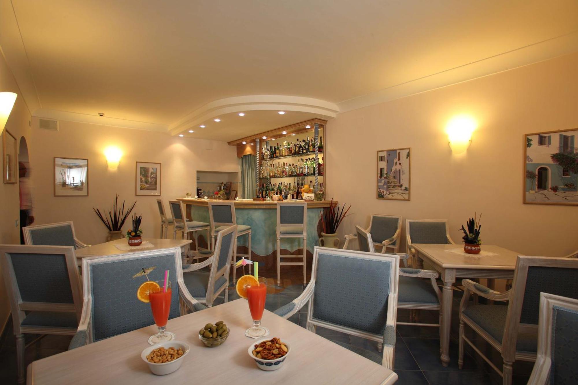 Hotel Bellevue Benessere & Relax Ischia Bagian luar foto