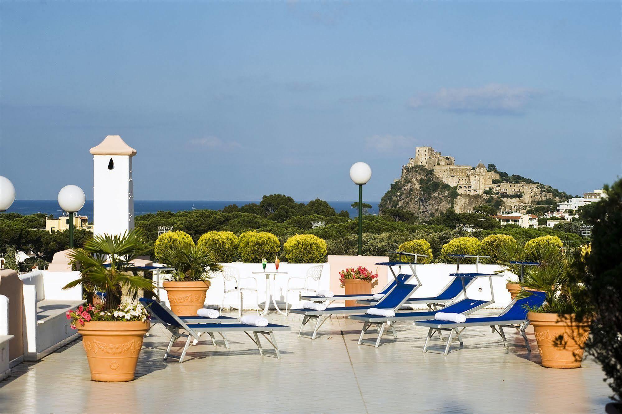 Hotel Bellevue Benessere & Relax Ischia Bagian luar foto